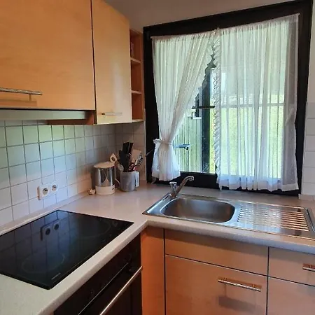 Feriendorf Hochbergle Haus 7 *