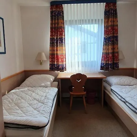 Feriendorf Hochbergle Haus 7 * Lechbruck