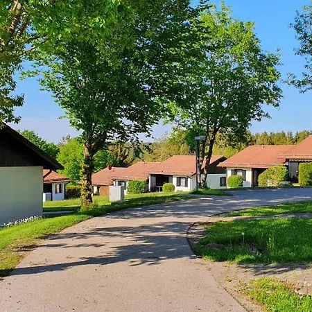 Feriendorf Hochbergle Haus 7 * Lechbruck